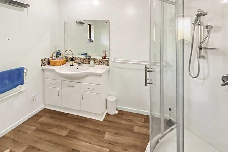 Photo of property in 18 Althorp Place, Avonhead, Christchurch, 8042