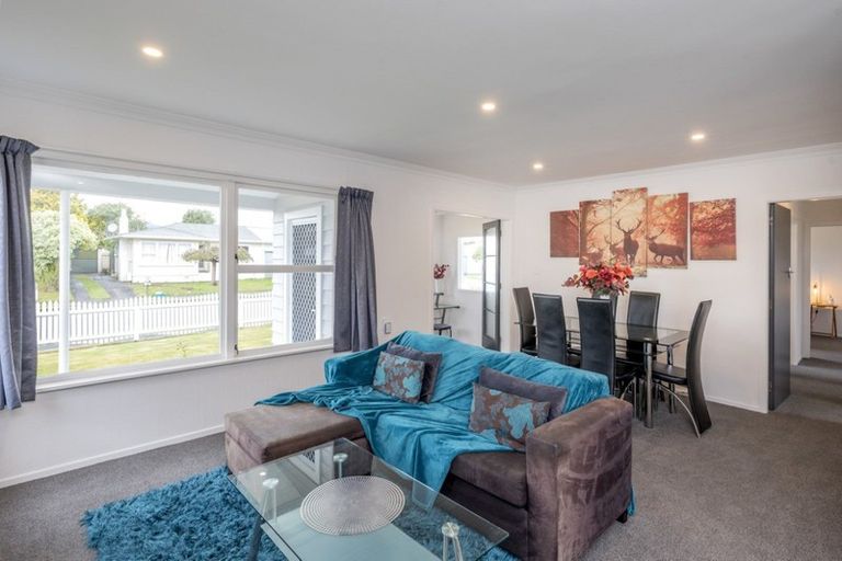 Photo of property in 33 Rugby Street, Levin, 5510