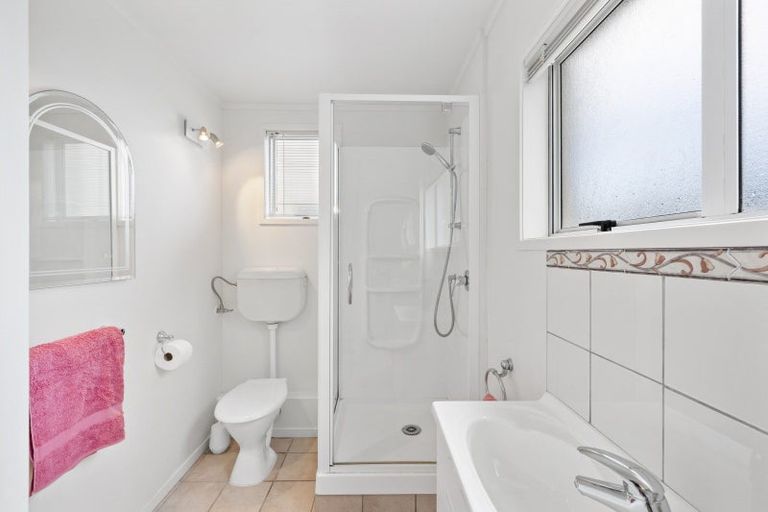 Photo of property in 14 Holiday Crescent, Mangawhai Heads, Mangawhai, 0505