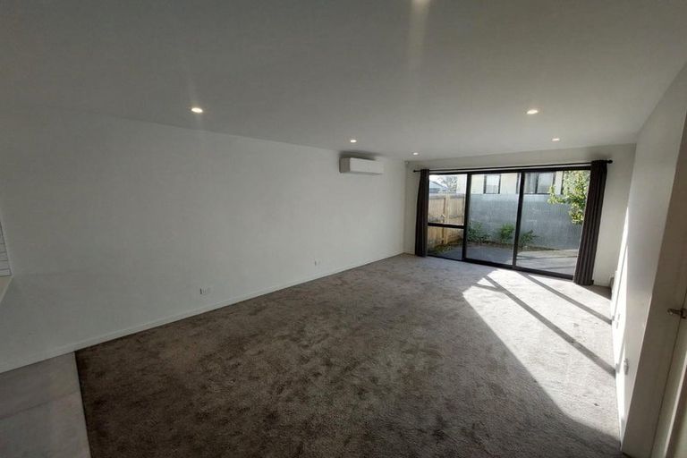 Photo of property in 2/17 Amuri Street, Hei Hei, Christchurch, 8042