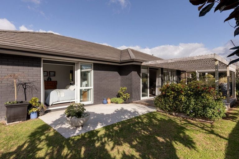 Photo of property in 134 Margaret Drive, Omokoroa, 3114