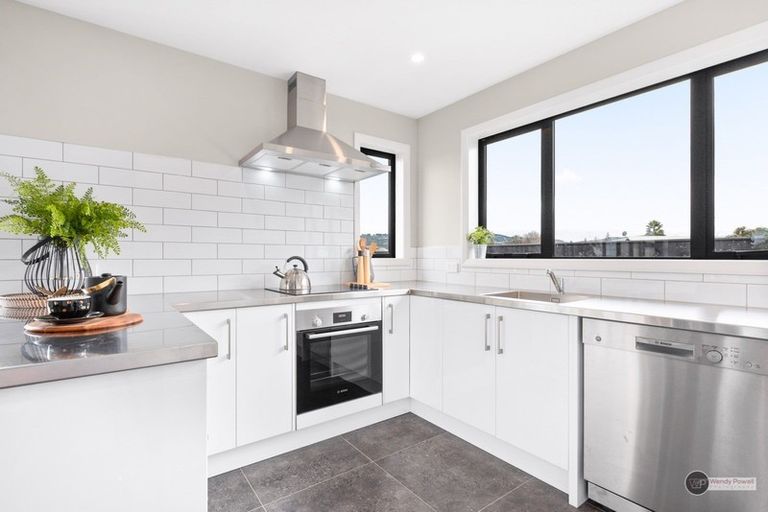 Photo of property in 93a Riverside Drive, Waiwhetu, Lower Hutt, 5010