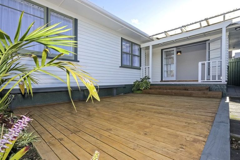 Photo of property in 42 Cook Street, Gate Pa, Tauranga, 3112
