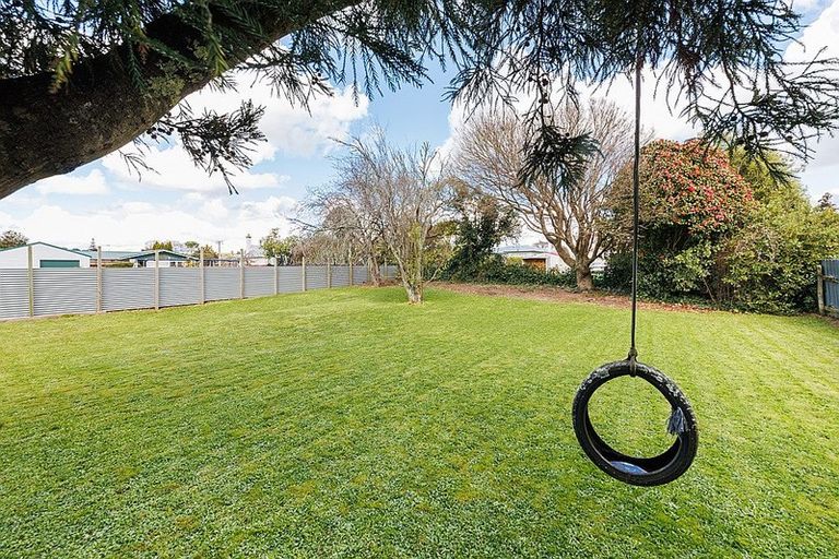 Photo of property in 37 Mangahao Road, Pahiatua, 4910