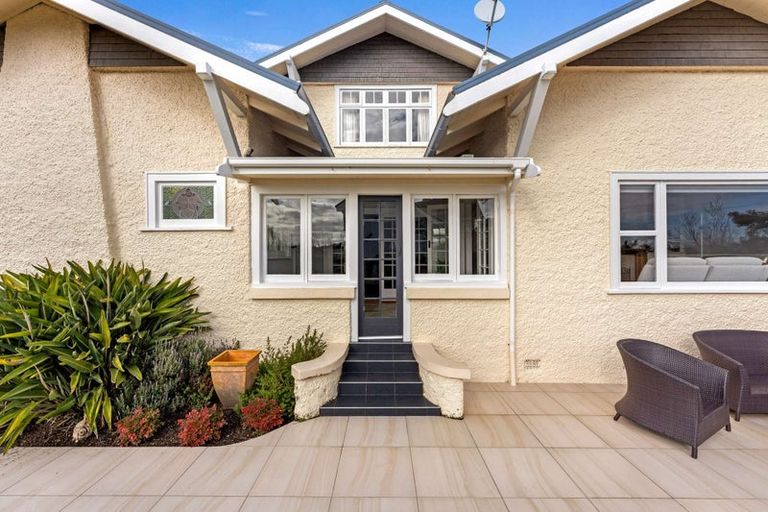 Photo of property in 44 College Street, College Estate, Whanganui, 4500