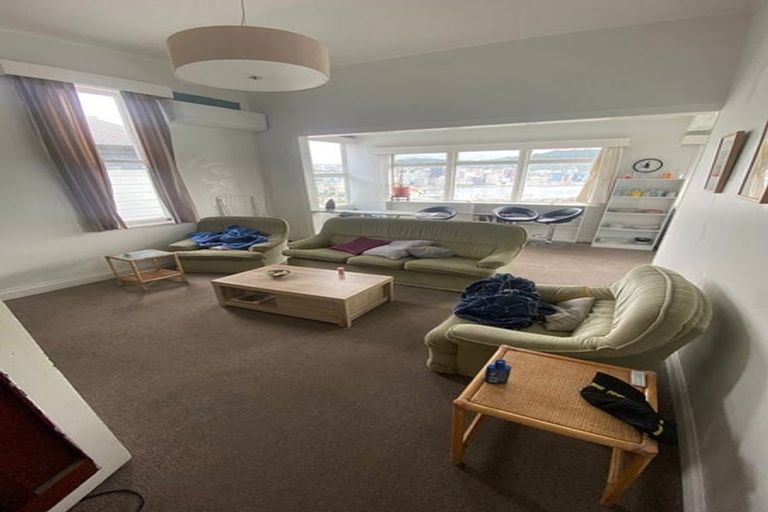 Photo of property in 8 Shannon Street, Mount Victoria, Wellington, 6011