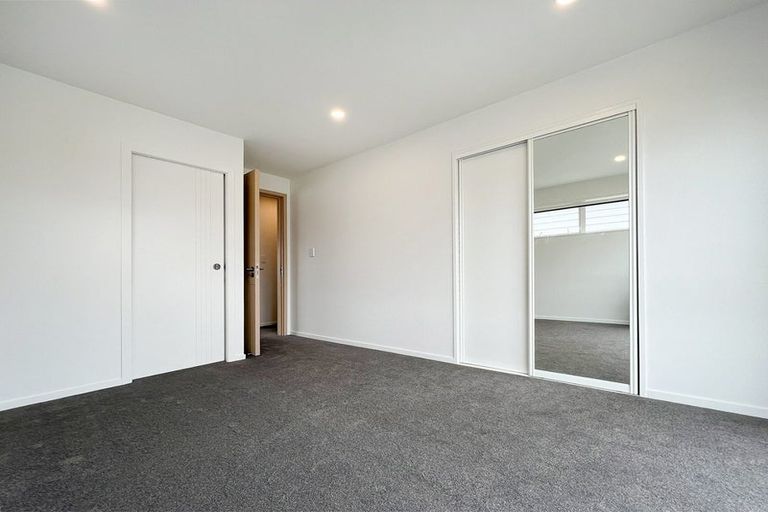 Photo of property in 16 Te Kaapia Road, Papakura, 2110