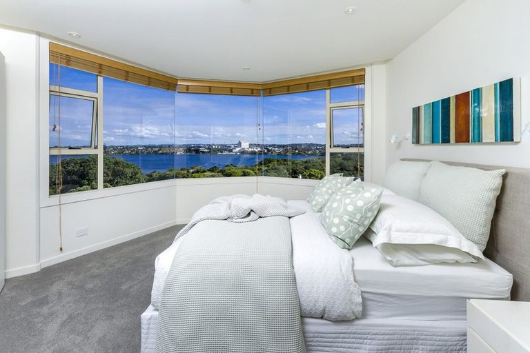 Photo of property in 4/90 Kitchener Road, Milford, Auckland, 0620