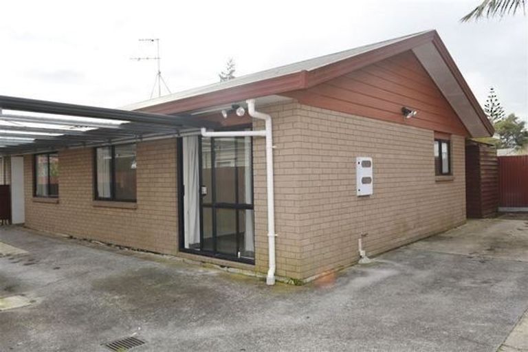 Photo of property in 45a Cargill Street, Papakura, 2110