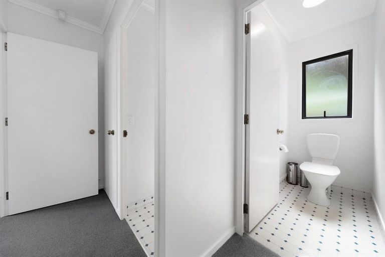 Photo of property in 37 Mcdonnell Road, Arrowtown, 9302