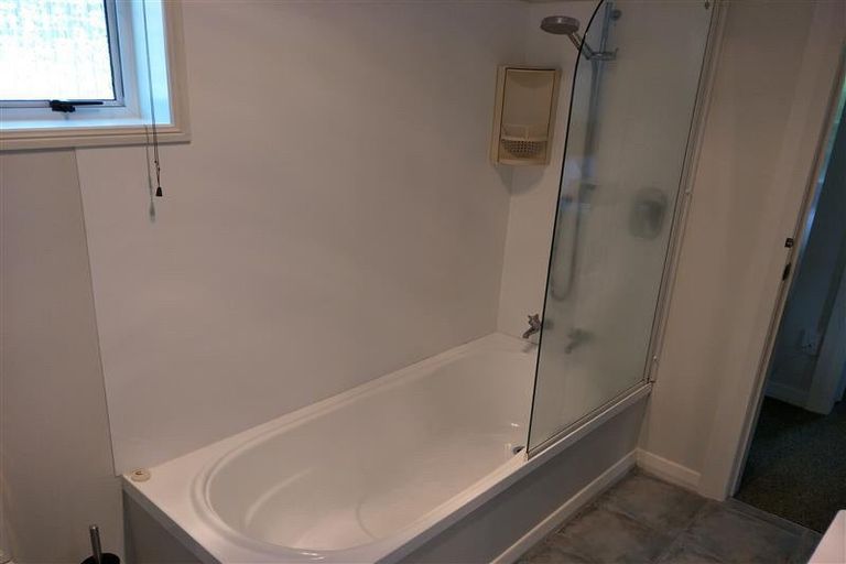 Photo of property in 89 Paynters Avenue, Strandon, New Plymouth, 4312