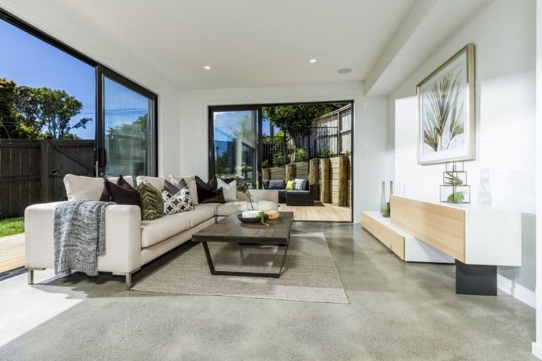 Photo of property in 9 Willis Street, Grasmere, Invercargill, 9810