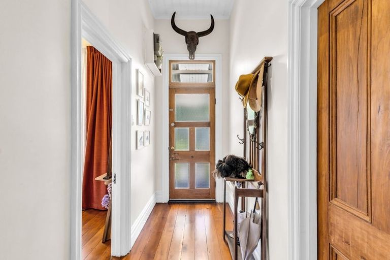 Photo of property in 12 Harris Street, Waitara, 4320