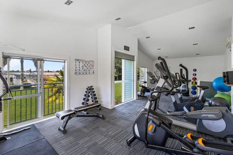 Photo of property in 1 Ocean View Terrace, Orewa, 0931