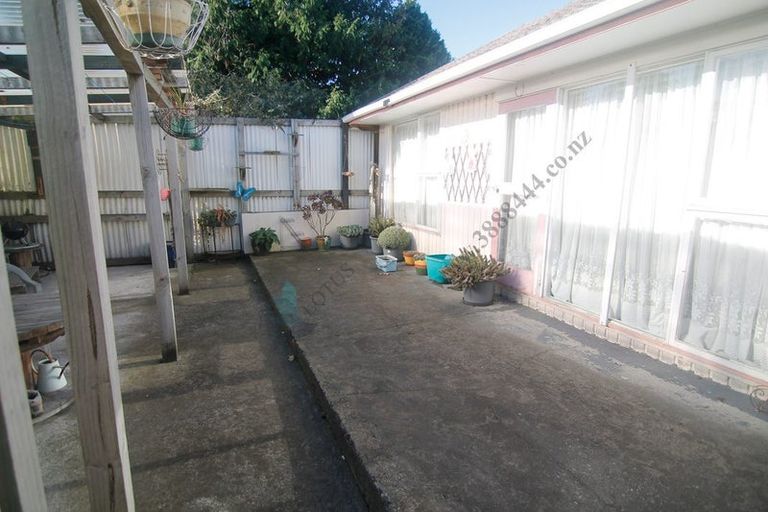 Photo of property in 47 Maces Road, Bromley, Christchurch, 8062