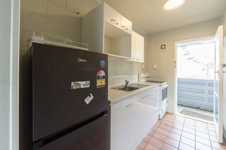 Photo of property in 4/6 Opoia Drive, Hamilton East, Hamilton, 3216