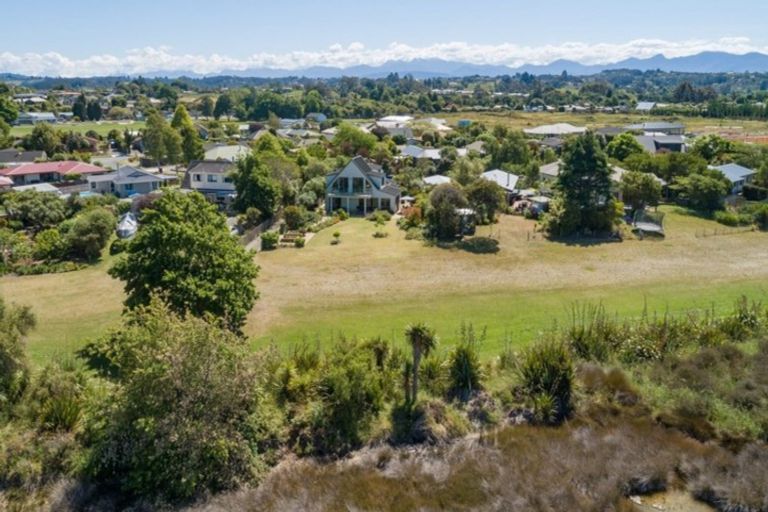 Photo of property in 10 Moreland Place, Mapua, 7005