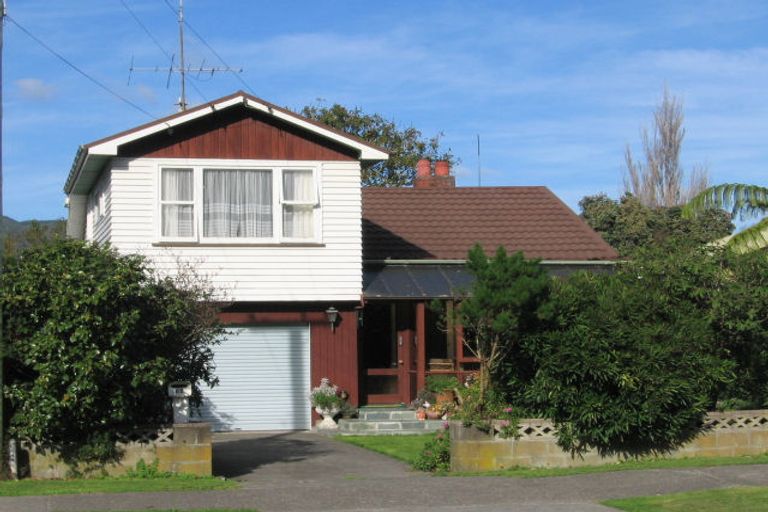 Photo of property in 62 Owen Street, Belmont, Lower Hutt, 5010