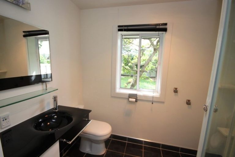 Photo of property in 35 Pembroke Street, Avondale, Christchurch, 8061