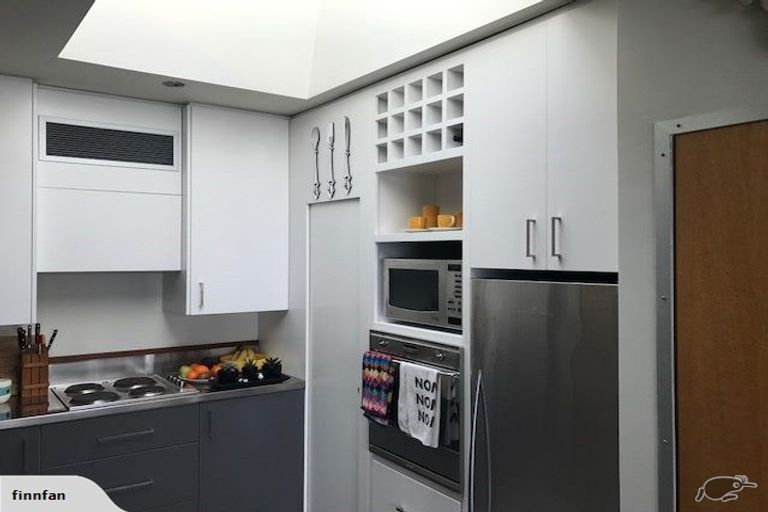 Photo of property in Dominion Apartments, 28/80 Victoria Street, Wellington Central, Wellington, 6011