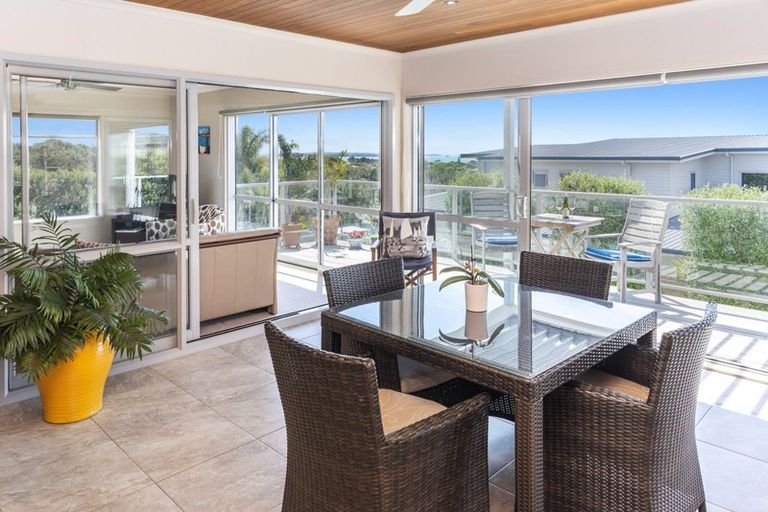 Photo of property in 10 Liberty Crescent, Beachlands, Auckland, 2018