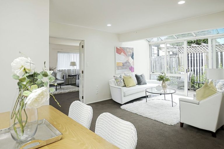 Photo of property in 3b Pine Road, Orewa, 0931