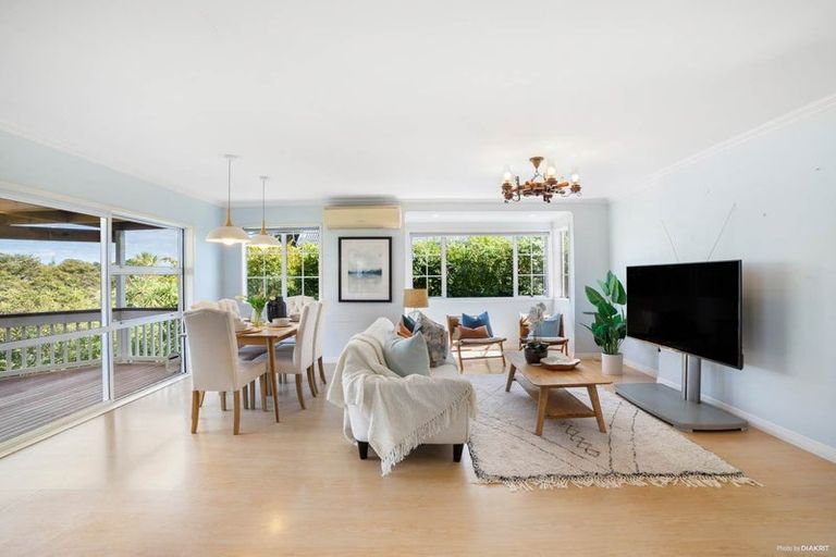 Photo of property in 119 Fairview Avenue, Fairview Heights, Auckland, 0632