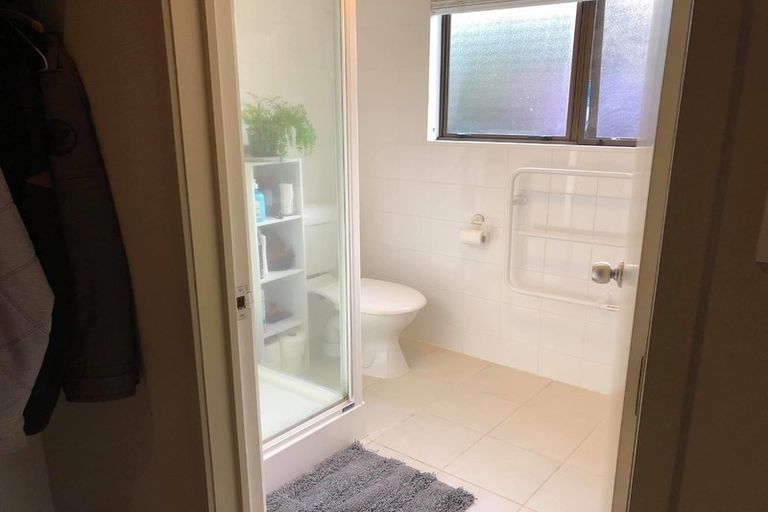 Photo of property in 1/16 Isobel Street, Acacia Bay, Taupo, 3330