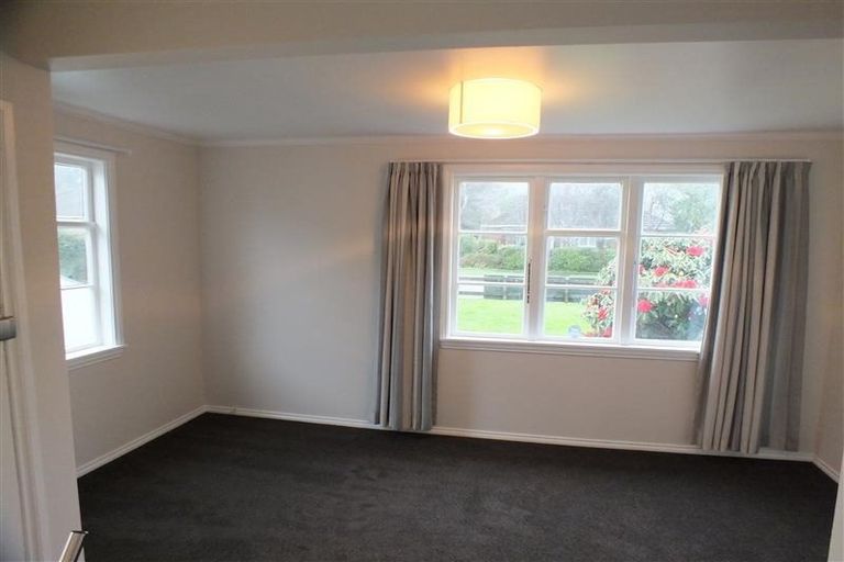 Photo of property in 55 Hewer Crescent, Naenae, Lower Hutt, 5011