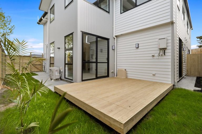 Photo of property in 1c Jelicich Court, Henderson, Auckland, 0612