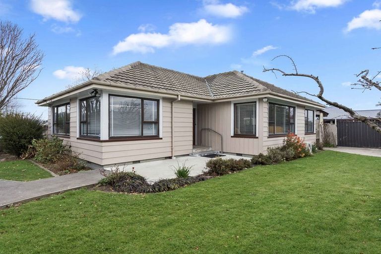 Photo of property in 67 Hargood Street, Woolston, Christchurch, 8062