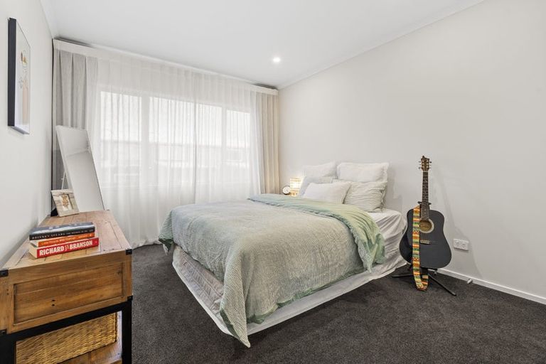 Photo of property in 18 Taitonga Lane, Stanmore Bay, Whangaparaoa, 0932