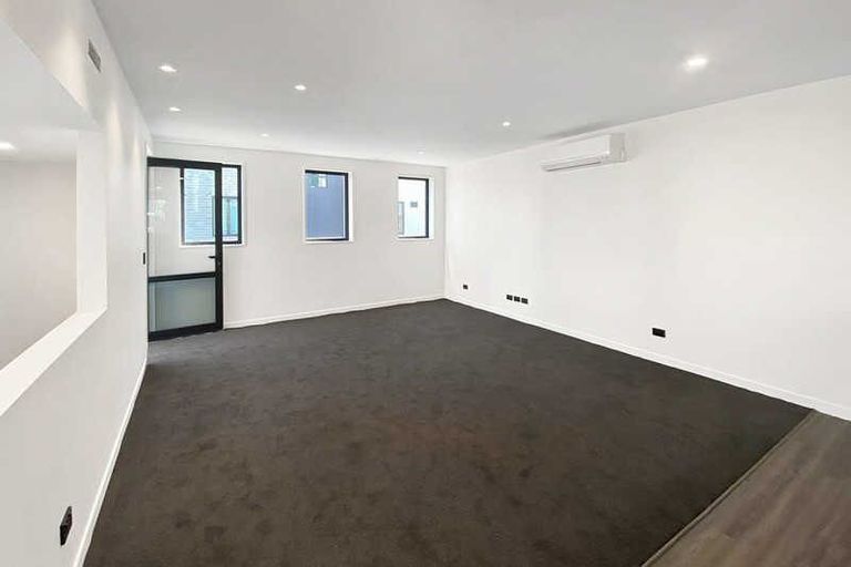 Photo of property in 3/212 Hereford Street, Christchurch Central, Christchurch, 8011