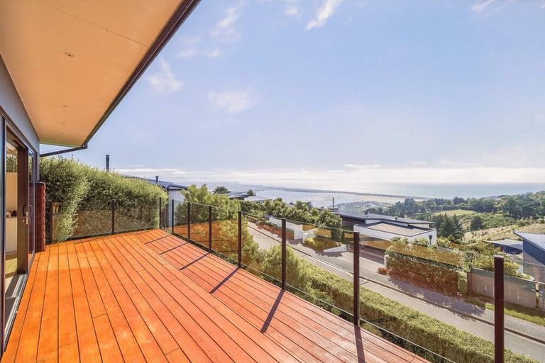 Photo of property in 3 The Terrace, Mount Pleasant, Christchurch, 8081