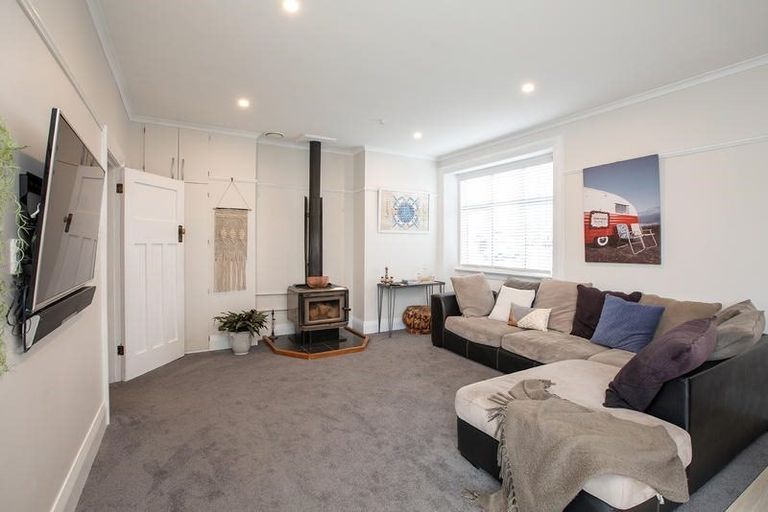 Photo of property in 61 Forfar Street, Clyde Hill, Dunedin, 9011