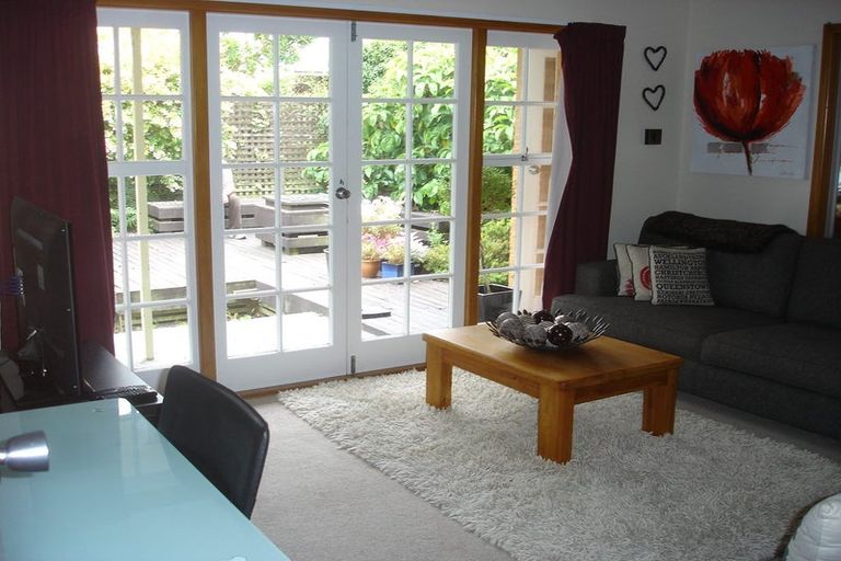 Photo of property in 10 Ferniehurst Street, Somerfield, Christchurch, 8024