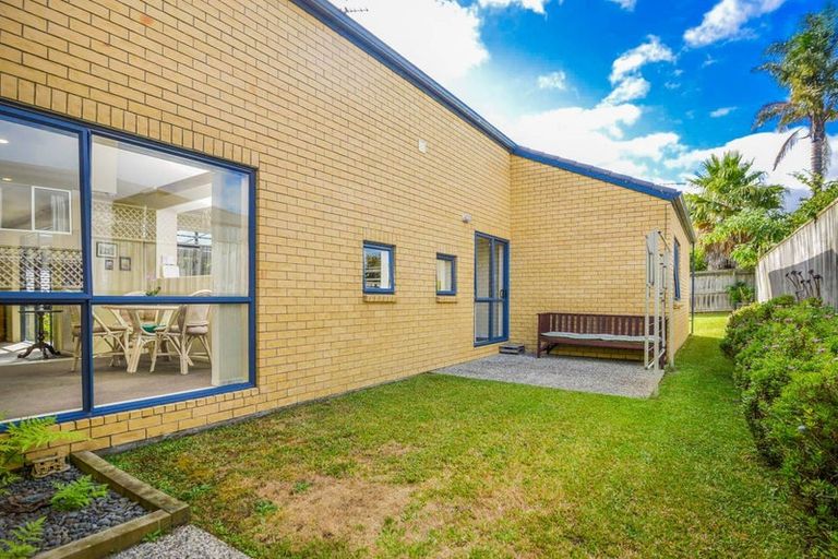 Photo of property in 99 Kyle Road, Greenhithe, Auckland, 0632