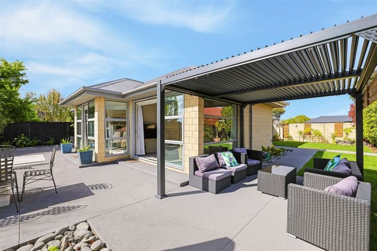 Photo of property in 29 Anglem Way, Northwood, Christchurch, 8051