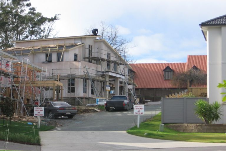 Photo of property in 76 Coachman Drive, Flat Bush, Auckland, 2016