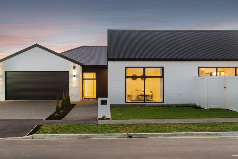 Photo of property in 26 Timara Crescent, Marshland, Christchurch, 8083