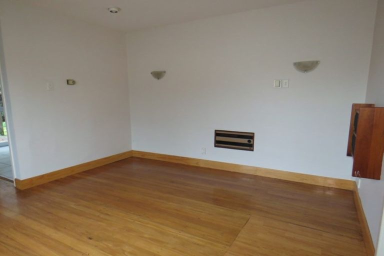 Photo of property in 146 Blenheim Road, Riccarton, Christchurch, 8041