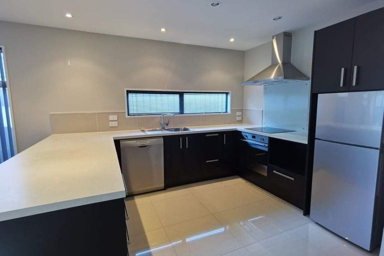 Photo of property in 75 Caulfield Avenue, Halswell, Christchurch, 8025