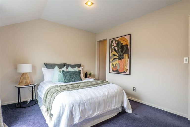 Photo of property in 496c Barbadoes Street, Edgeware, Christchurch, 8013