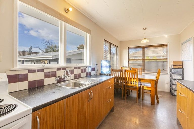 Photo of property in 48 Ranfurly Street, Tamatea, Napier, 4112