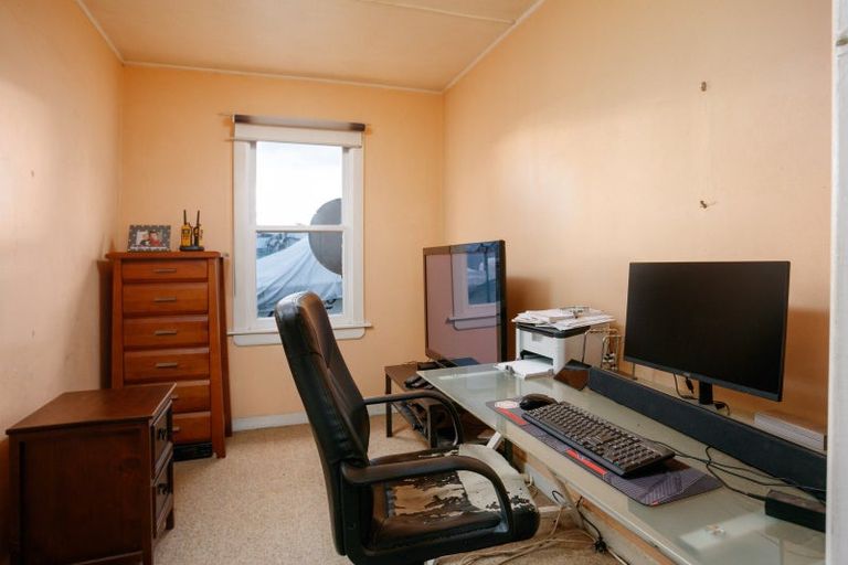 Photo of property in 1 Aerodrome Road, Elgin, Gisborne, 4010