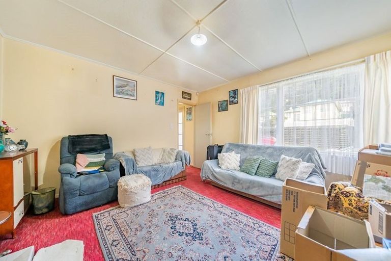 Photo of property in 63 Hay Street, Naenae, Lower Hutt, 5011