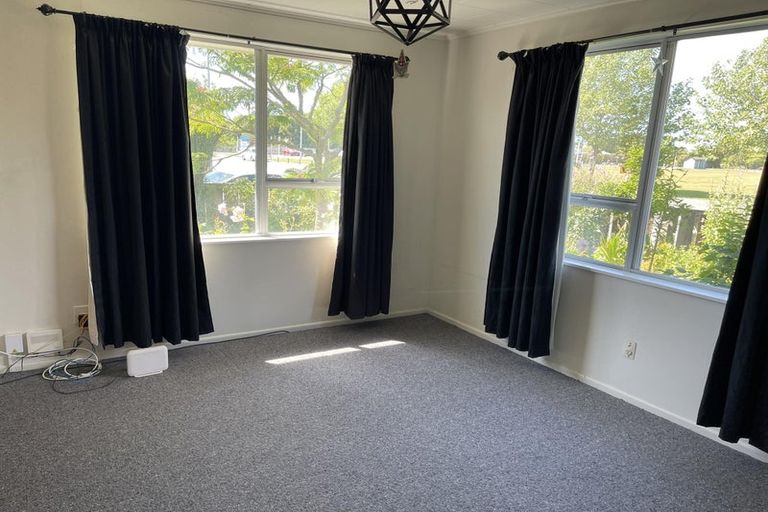 Photo of property in 1 Bush Street, Rangiora, 7400