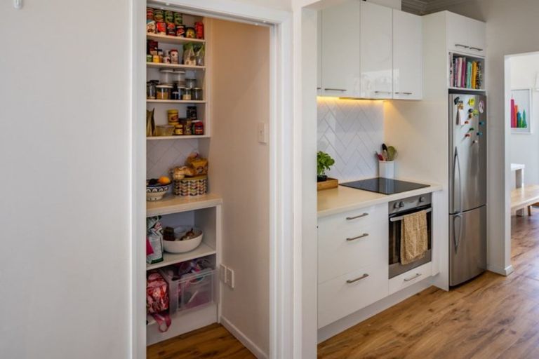 Photo of property in 16 Ava Street, Petone, Lower Hutt, 5012