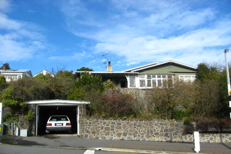 Photo of property in 132 Hackthorne Road, Cashmere, Christchurch, 8022