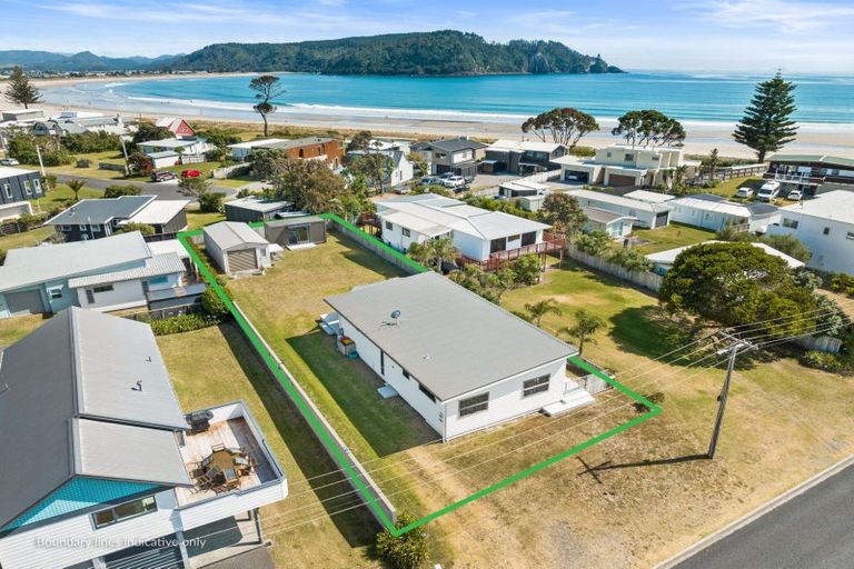 Photo of property in 620 Ocean Road, Whangamata, 3620